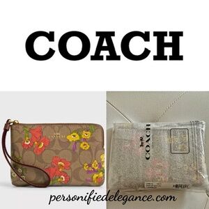 NEW Coach Floral Print Khaki Multi Coated Canvas Leather Corner Zip Wristlet